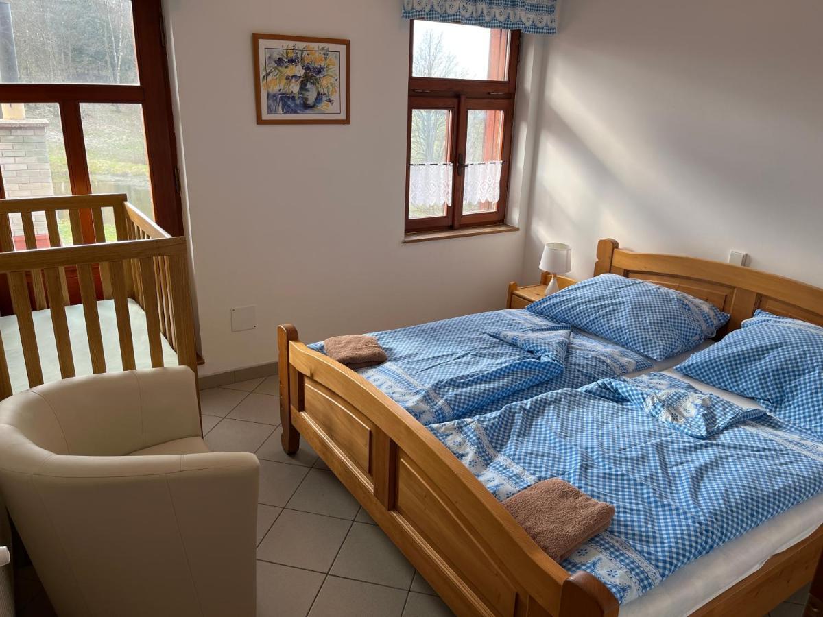 Hotel Sokoli Hnizdo Hlaska Esterno foto